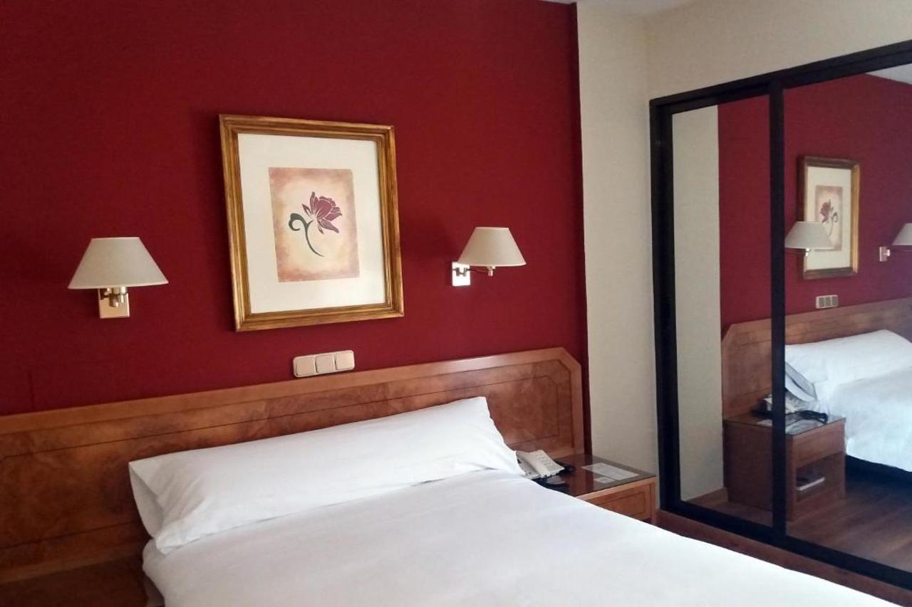 Hotel Don Carmelo Ávila المظهر الخارجي الصورة