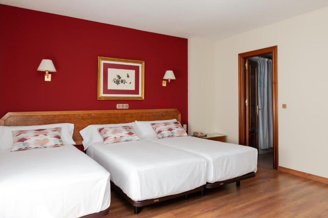 Hotel Don Carmelo Ávila المظهر الخارجي الصورة
