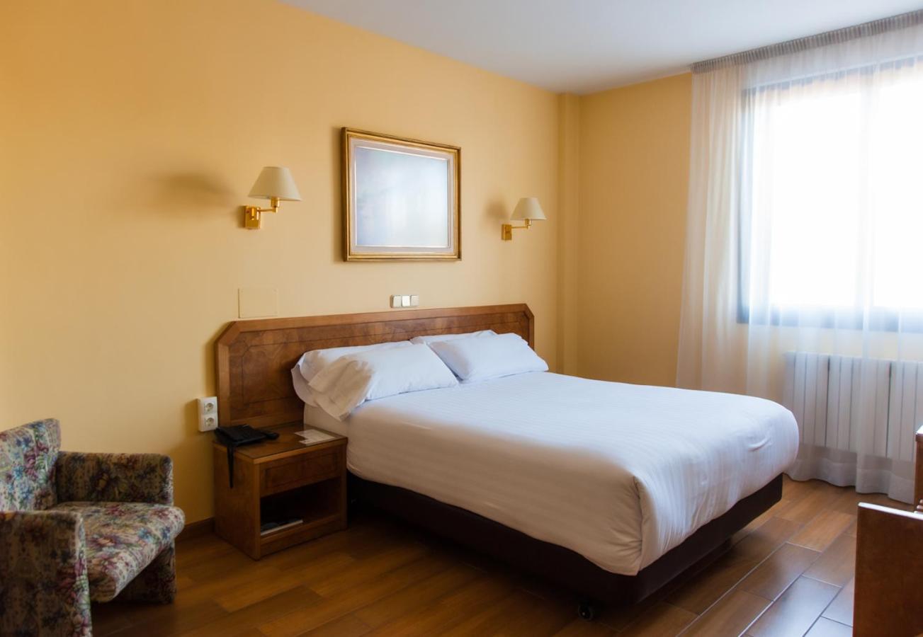 Hotel Don Carmelo Ávila المظهر الخارجي الصورة